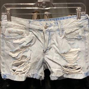Low rise jean short